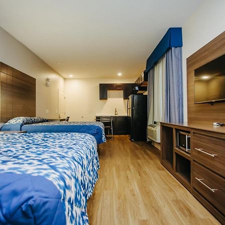 Palace Inn Blue City Centre Хюстън Екстериор снимка